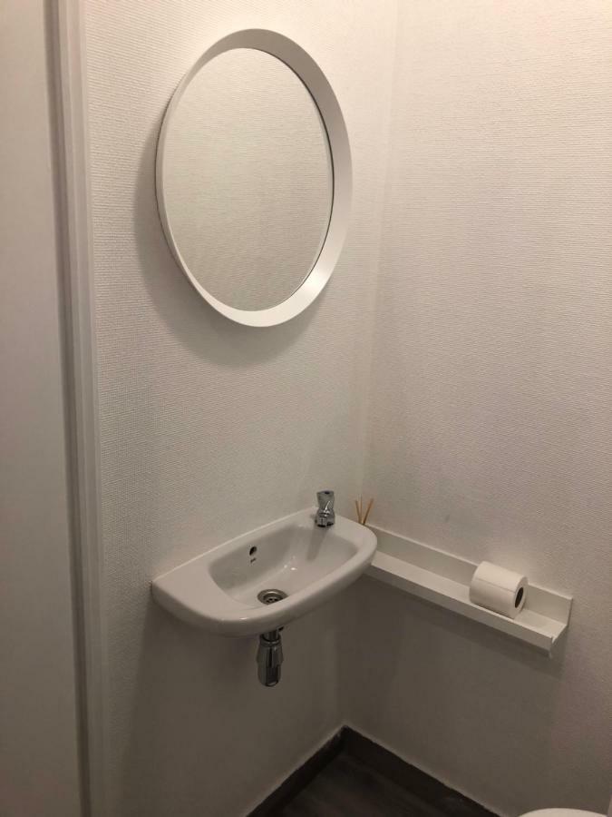 New Port Apartment نيوبورت المظهر الخارجي الصورة